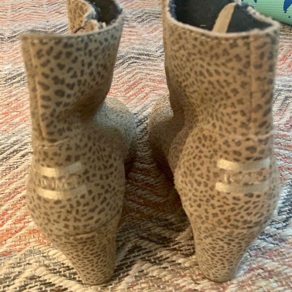 Toms suede leopard booties - Picture 2 of 3